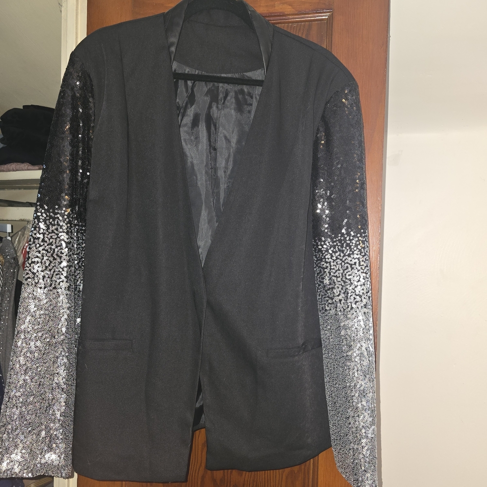 Elegant Black and Silver Sequin Women's Blazer